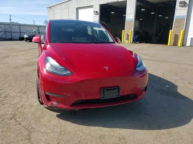 Tesla Model Y, снимка 13 - Автомобили и джипове - 54244053