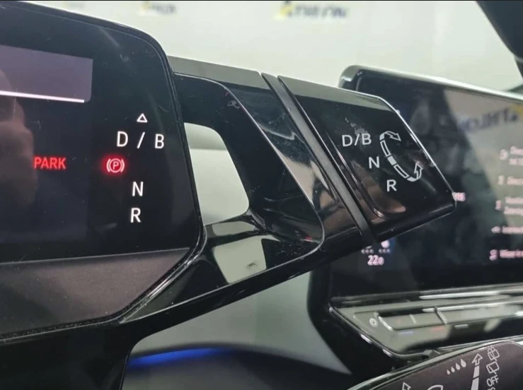 VW ID.3 58 kWh Business, снимка 10 - Автомобили и джипове - 54409434
