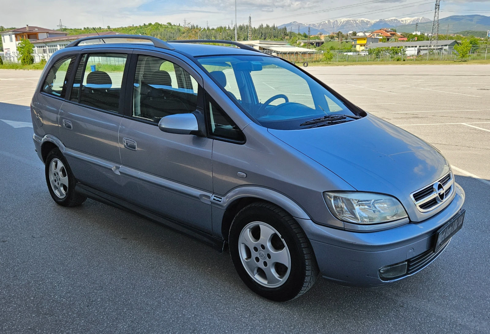 Opel Zafira 1.6 EcoM - изображение 5