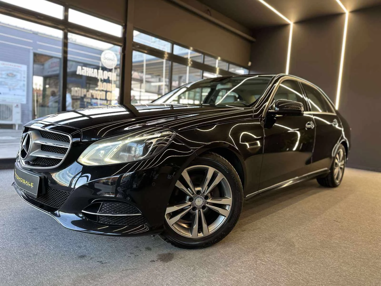 Mercedes-Benz E 350 V6/306hp* ЛИЗИНГ - изображение 3