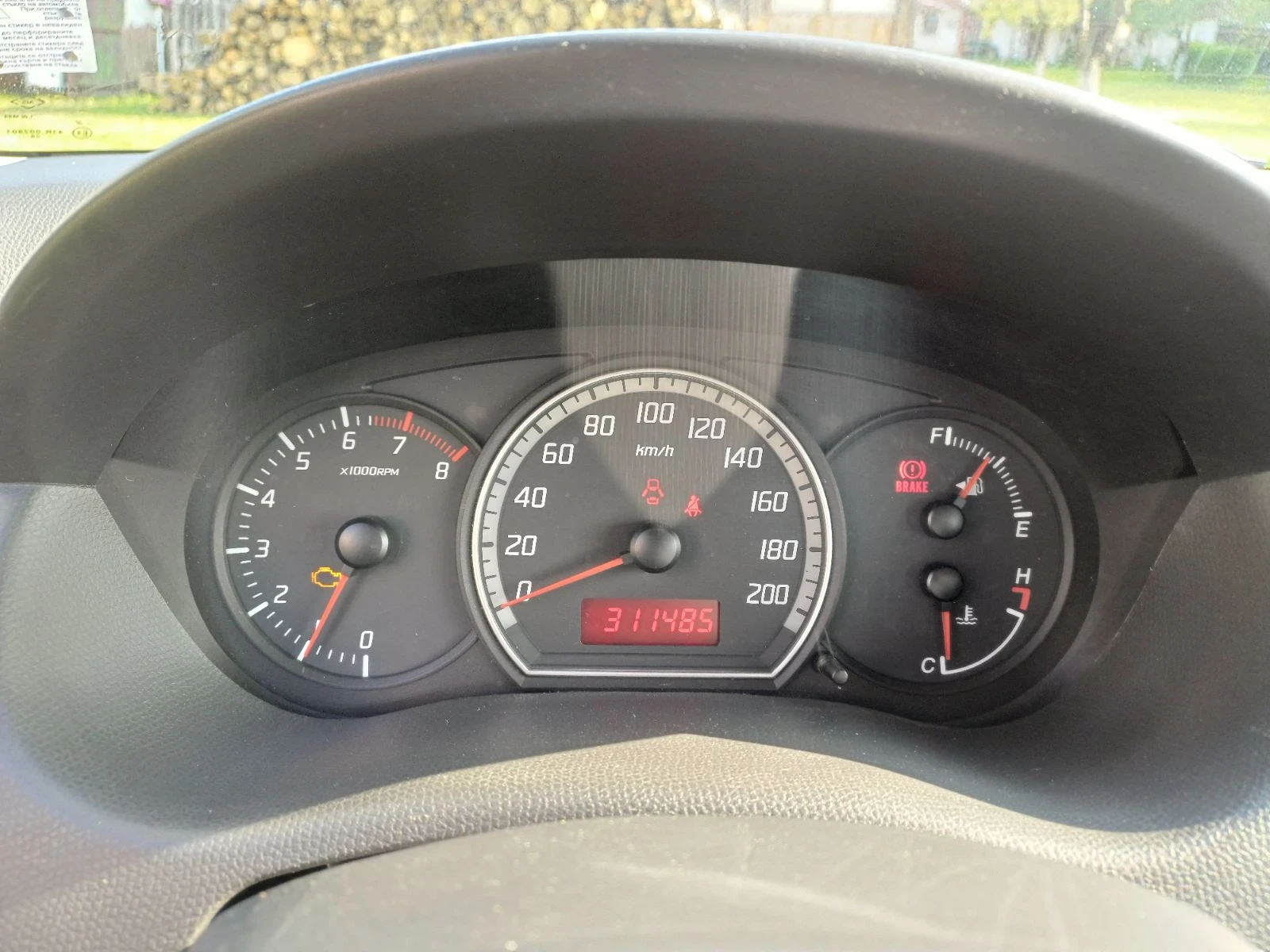 Suzuki Swift  - изображение 8