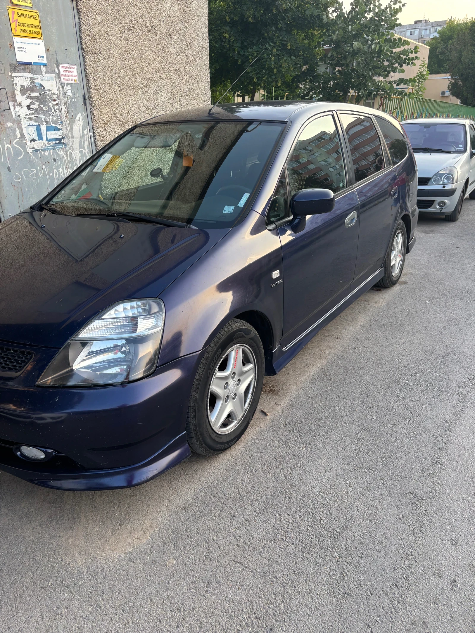 Honda Stream  - изображение 2