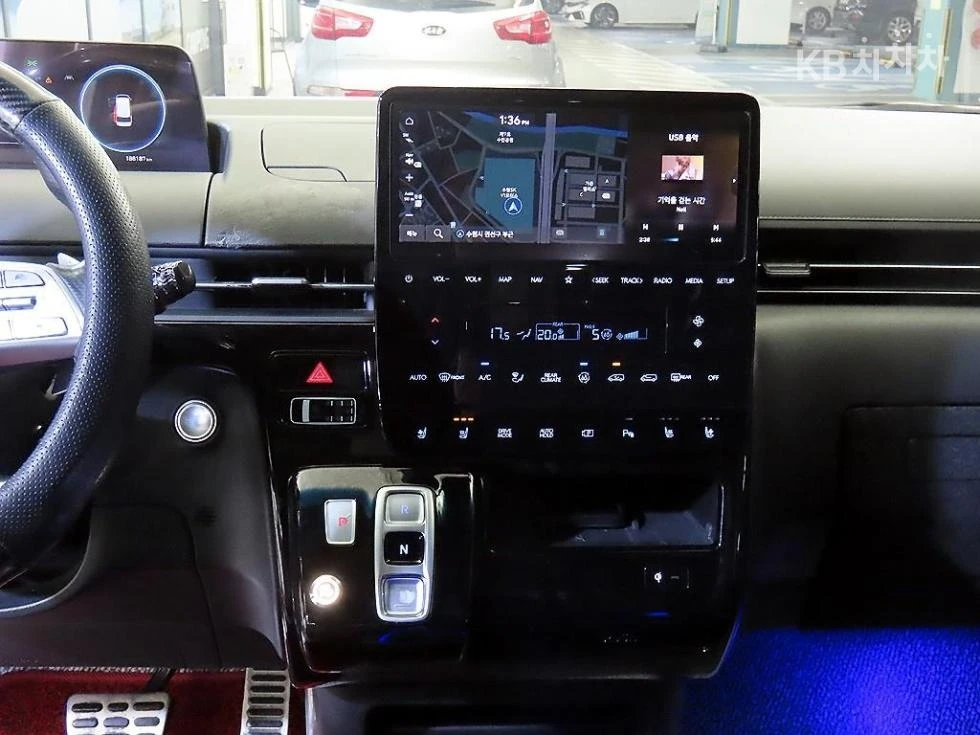 Hyundai Staria 2023 - изображение 10