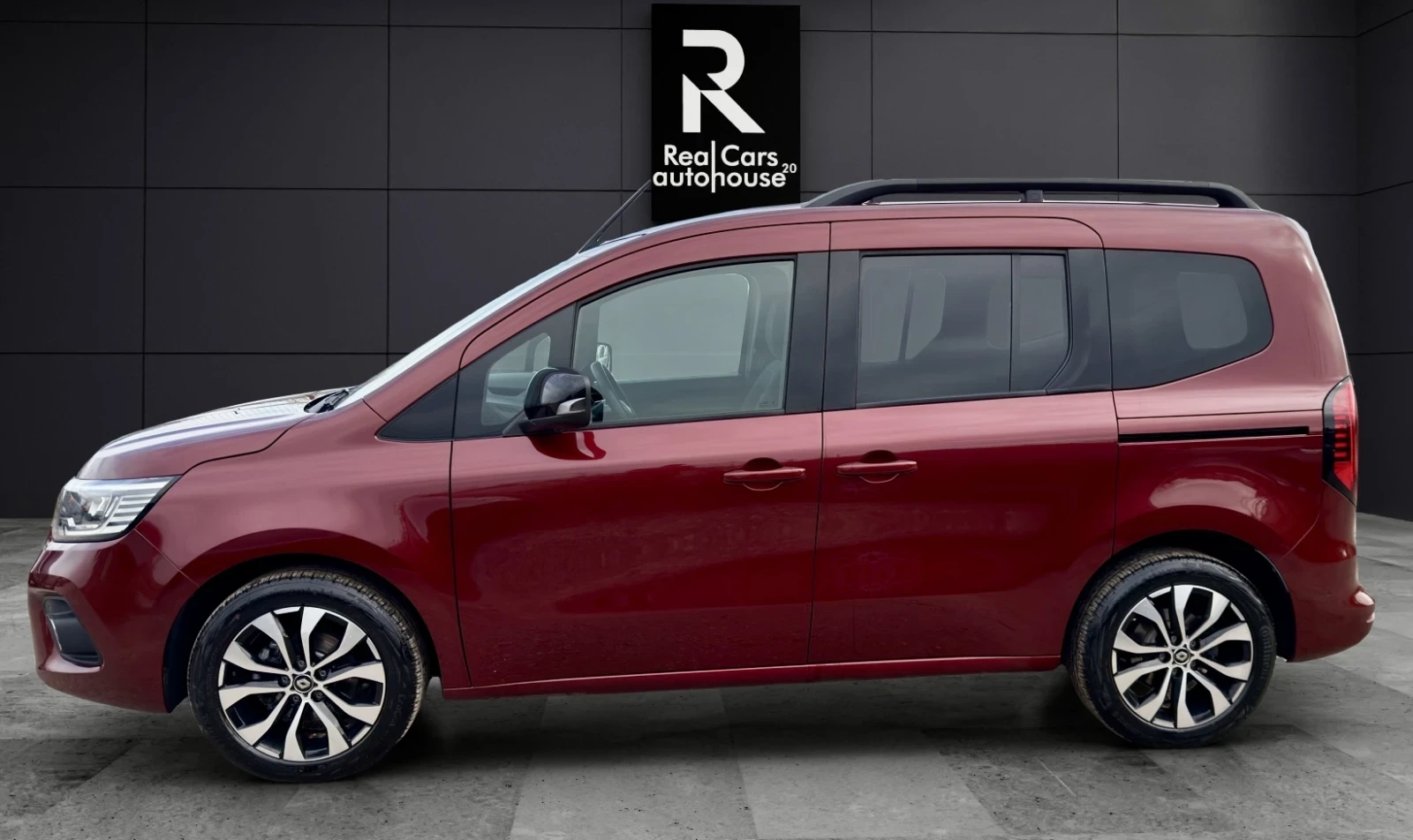 Renault Kangoo 1.5 DCI* ГАРАНЦИОНЕН* KEYLESS* DISTR* CAM* CARPLAY - изображение 7