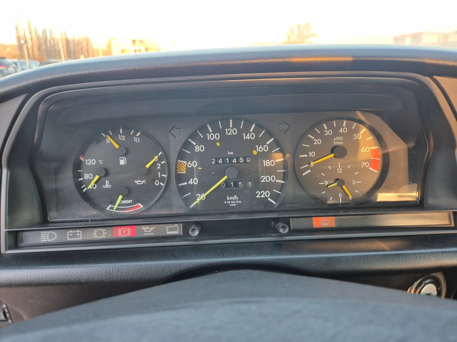 Mercedes-Benz 190 2.0i 122ps. | Mobile.bg   15