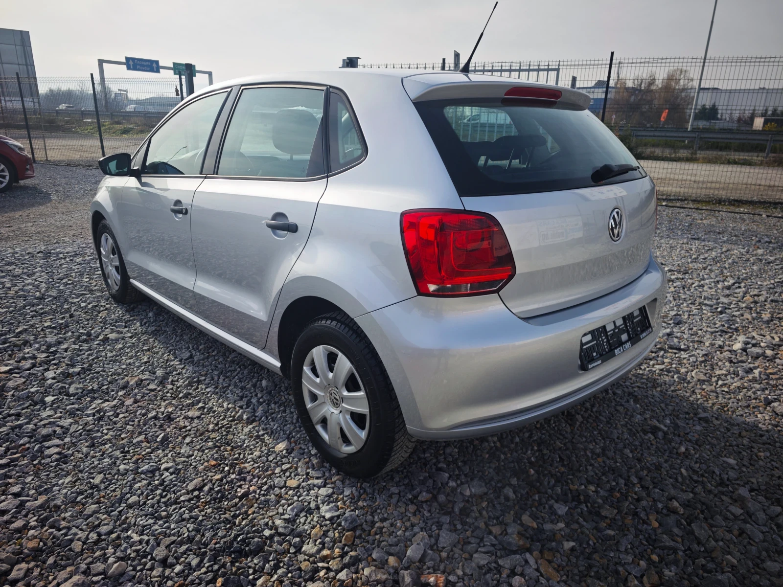 VW Polo 1.2i  - изображение 6