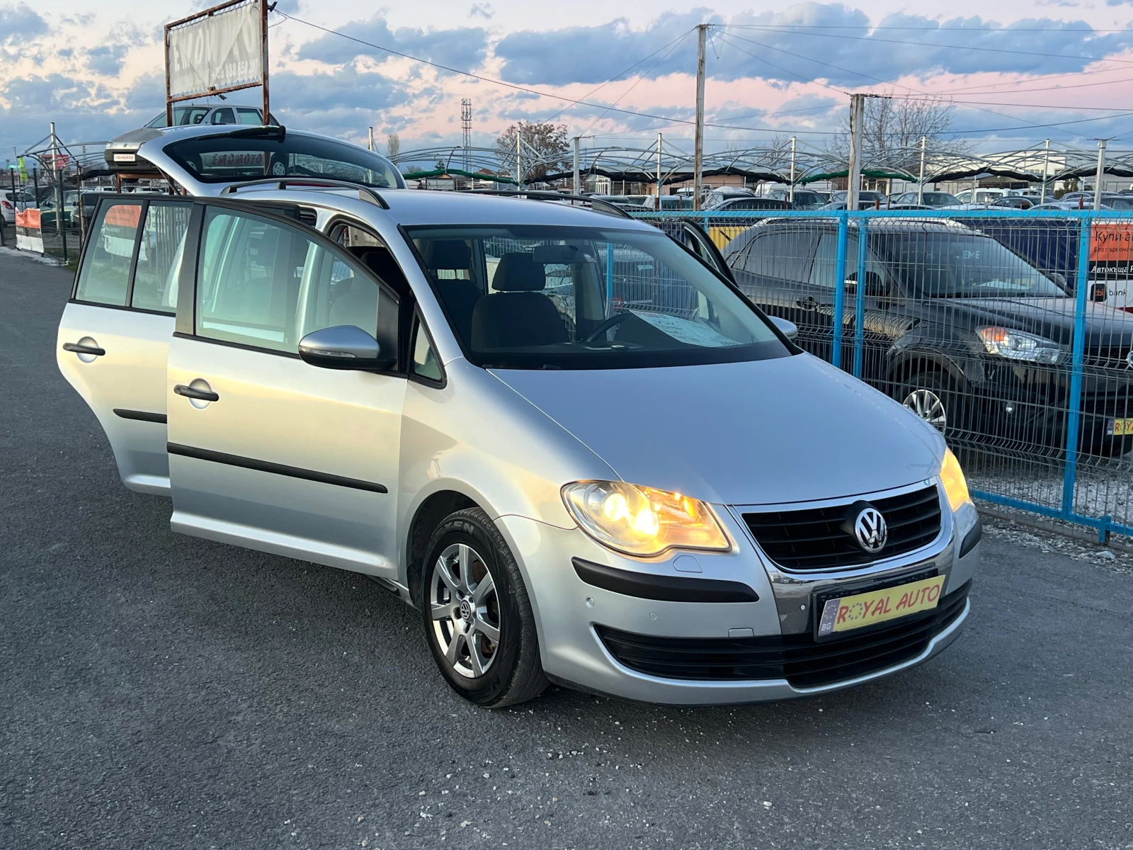 VW Touran ������-1, 9TDI-�����������-�������-��� | Mobile.bg � ����������� 16