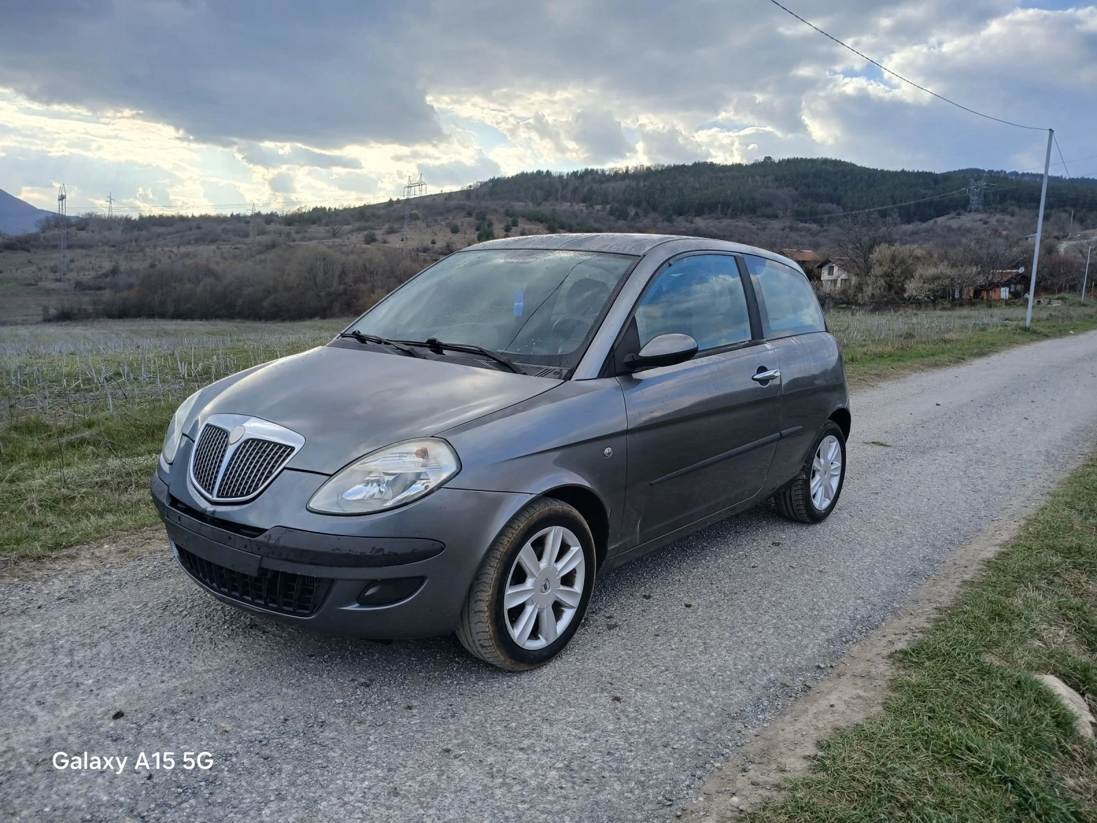 Lancia Ypsilon 1.3 Multijet , снимка 3 - Автомобили и джипове - 54260055