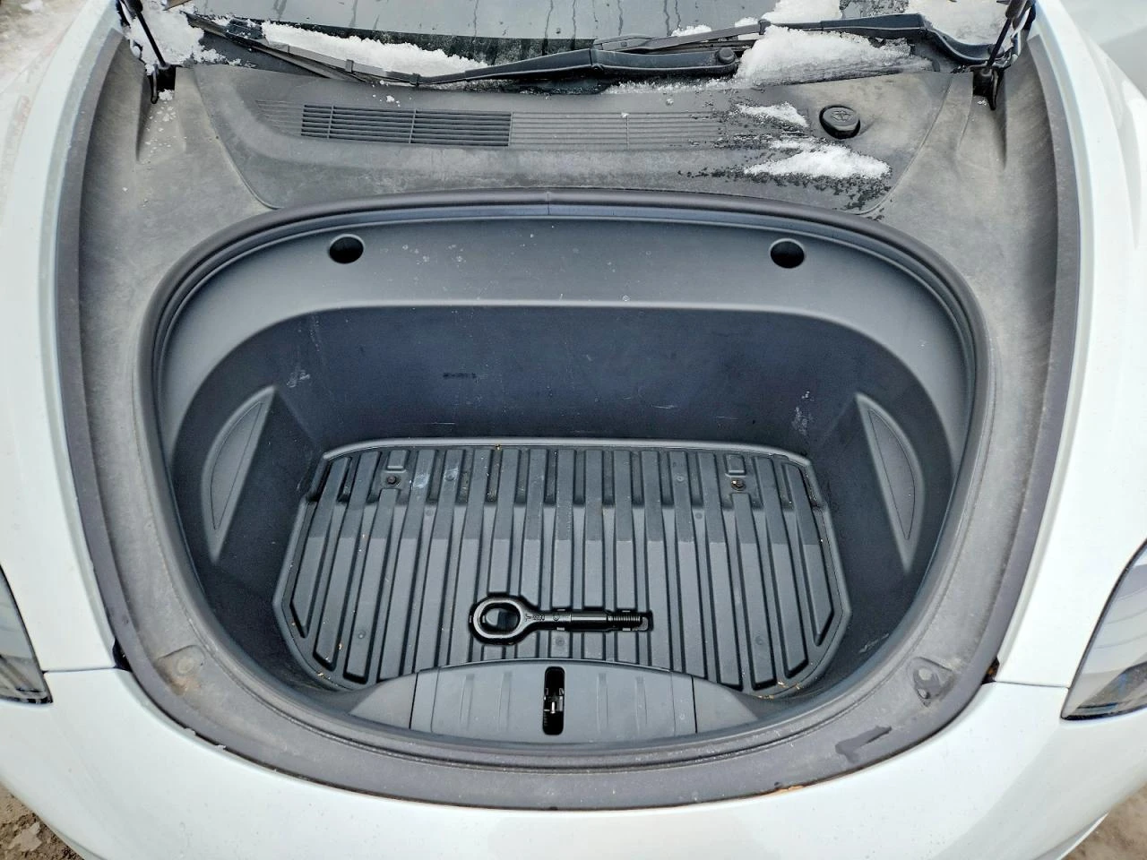 Tesla Model 3 RWD, снимка 11 - Автомобили и джипове - 54158363