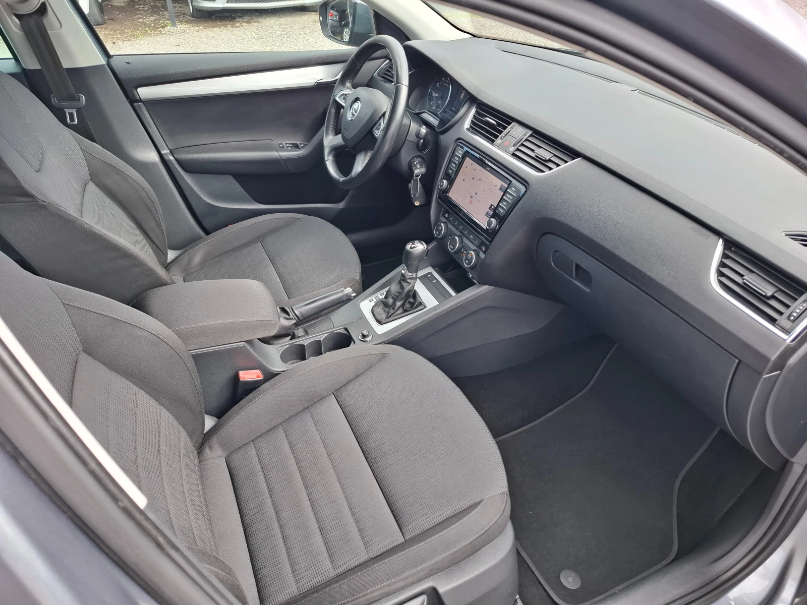 Skoda Octavia 1.8i / 4x4 Automat  | Mobile.bg � ����������� 8
