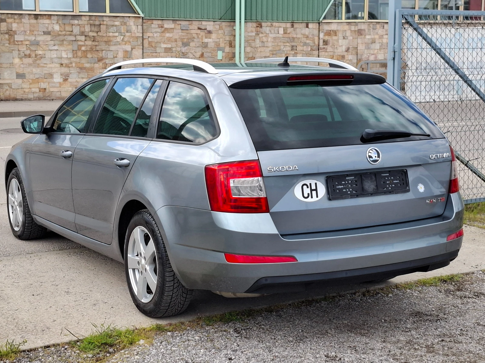 Skoda Octavia 1.8i / 4x4 Automat  | Mobile.bg � ����������� 4