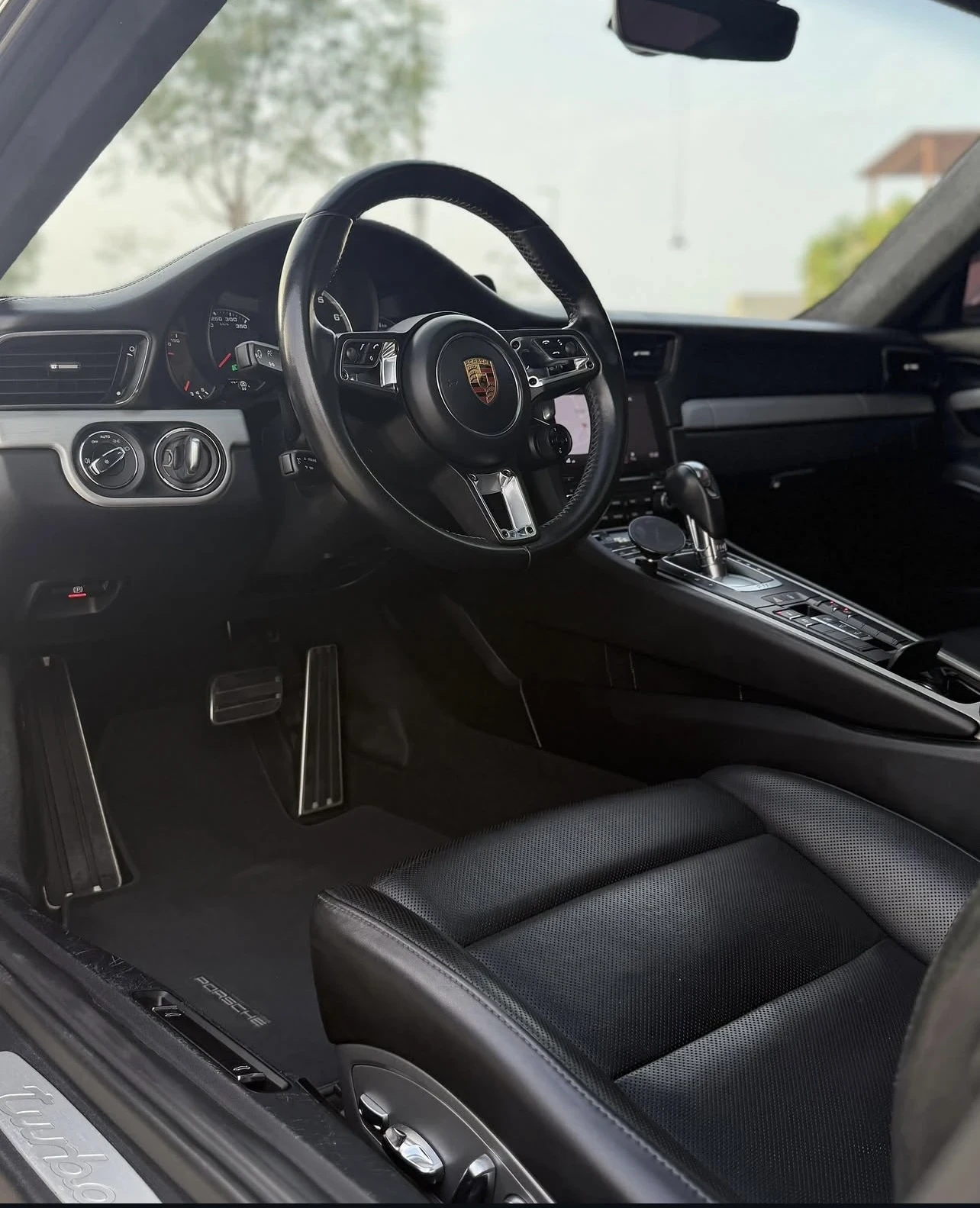 Porsche Carrera 911 TURBO, снимка 8 - Автомобили и джипове - 54359988