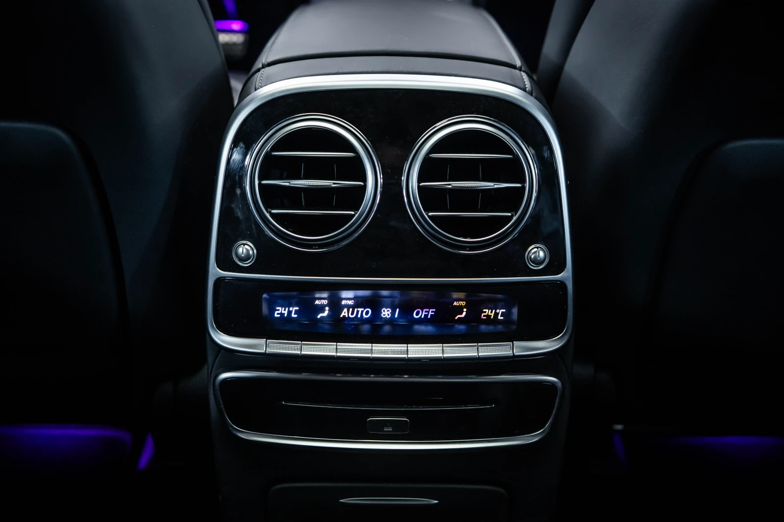Mercedes-Benz S 560 4M AMG* Pano* Burmester, снимка 15 - Автомобили и джипове - 54370122