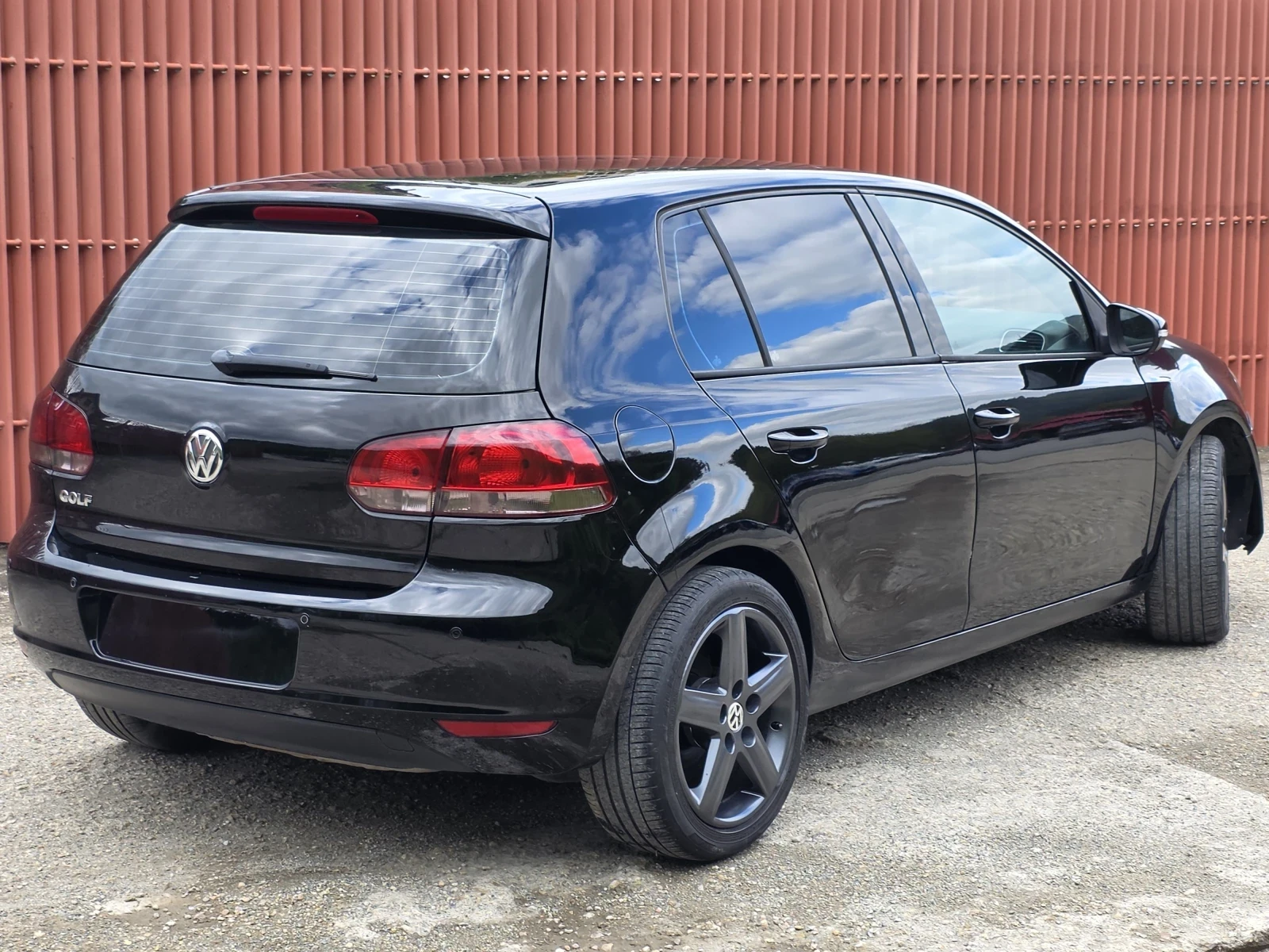 VW Golf 1.4 80коня Android CarPlay, снимка 7 - Автомобили и джипове - 54549141