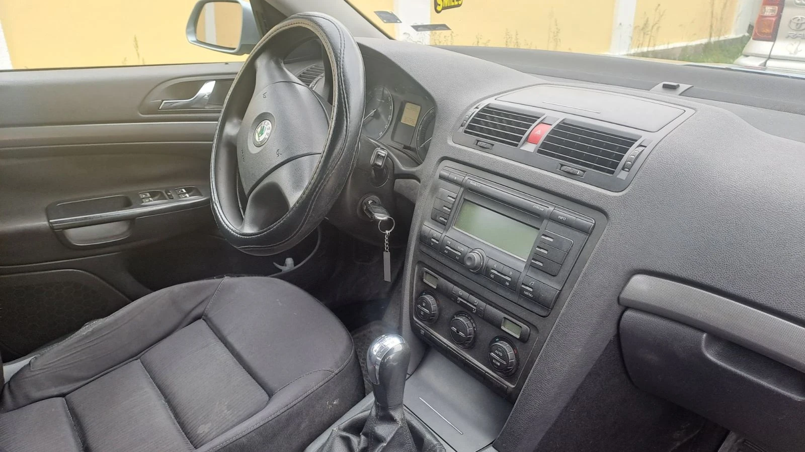 Skoda Octavia 2.0 tdi, снимка 4 - Автомобили и джипове - 54584054