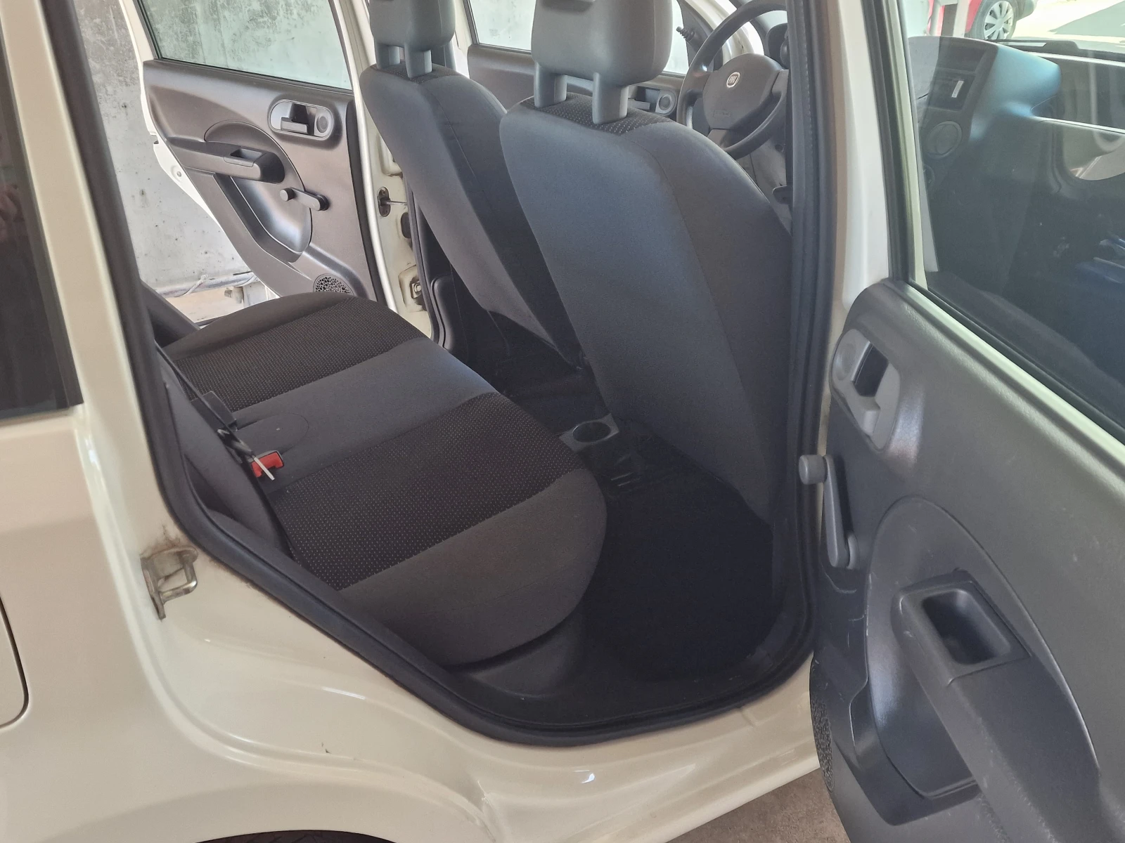 Fiat Panda 4X4 МЕТАН, снимка 9 - Автомобили и джипове - 54631727