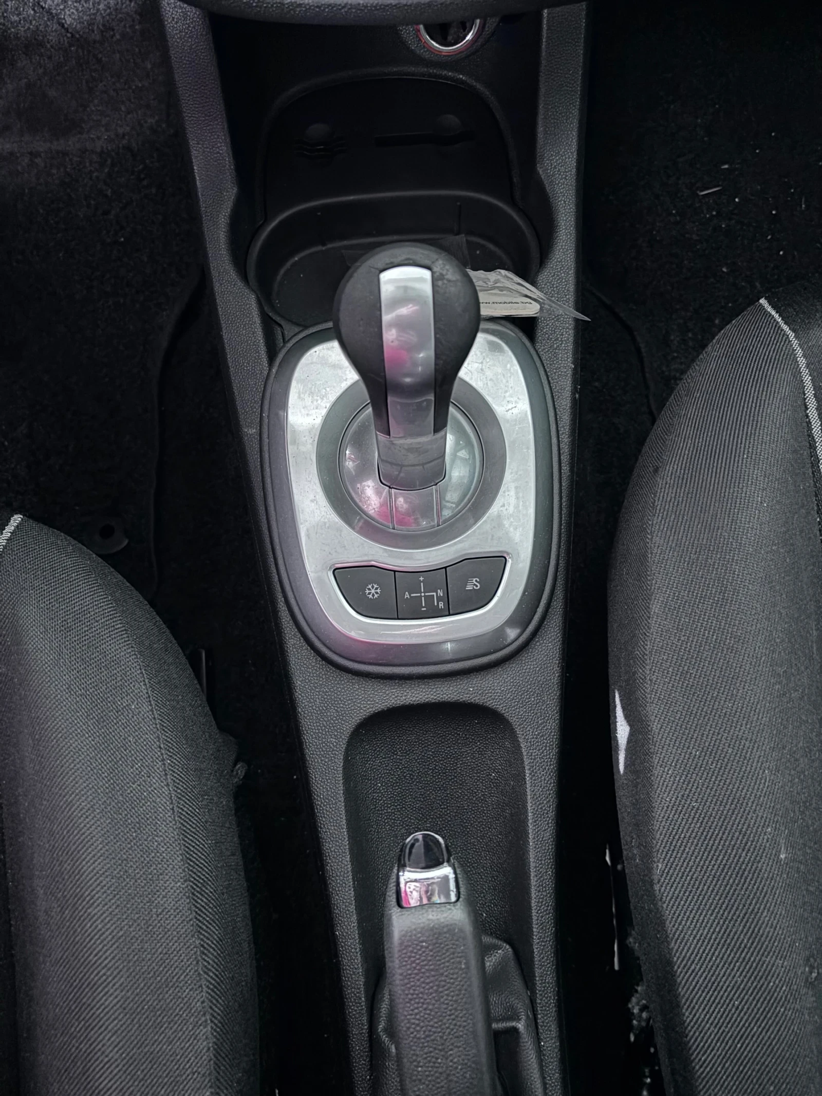 Opel Corsa, снимка 6 - Автомобили и джипове - 54704096