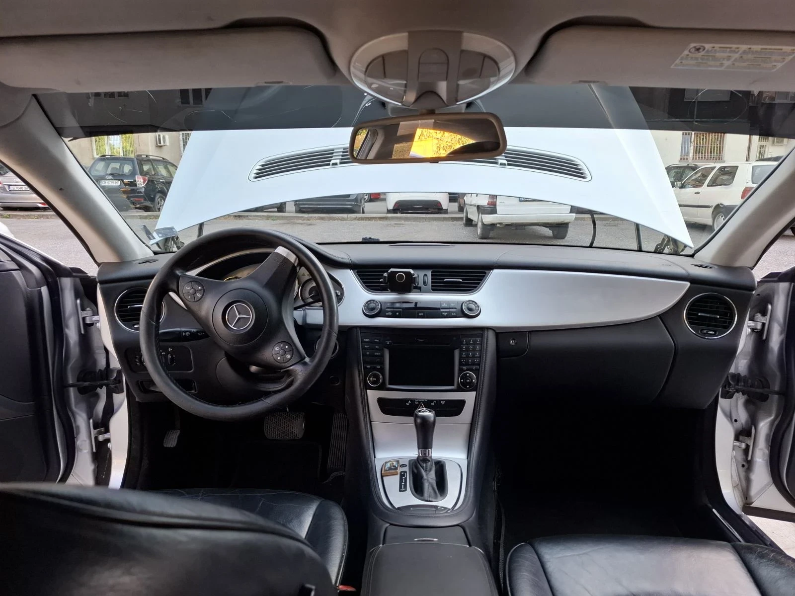 Mercedes-Benz CLS 320, снимка 11 - Автомобили и джипове - 55659614