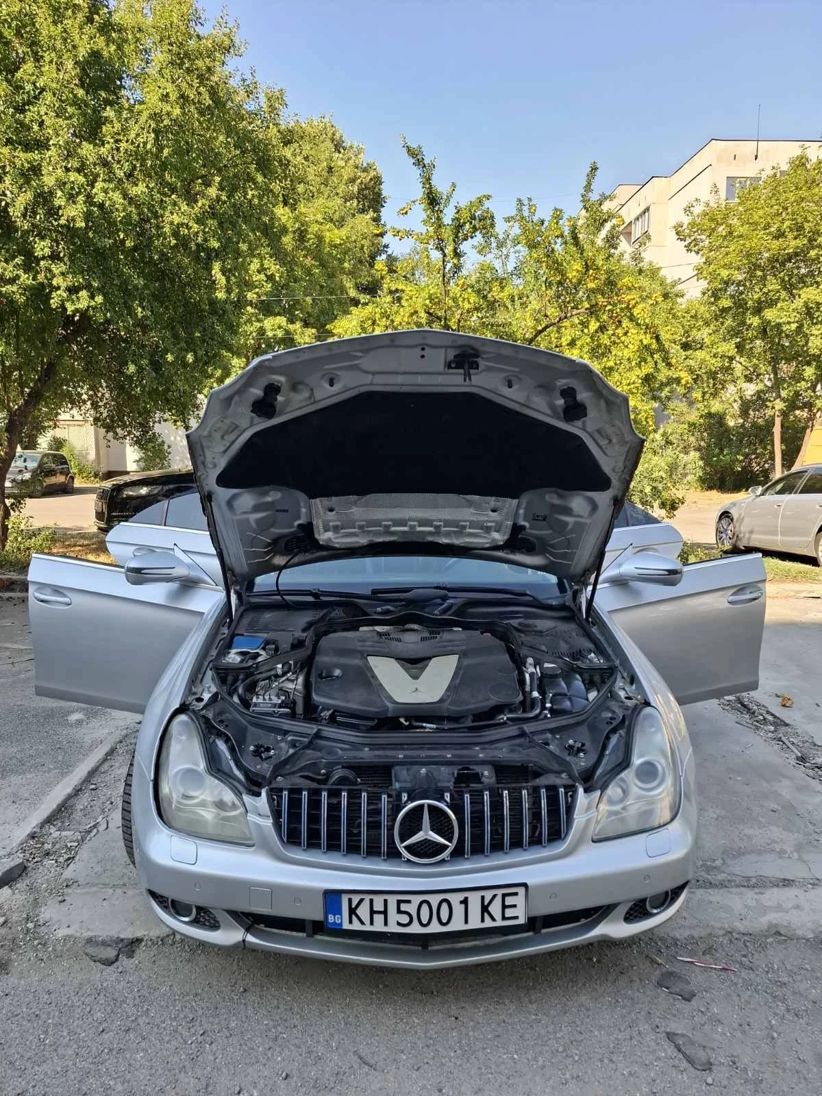 Mercedes-Benz CLS 320, снимка 5 - Автомобили и джипове - 55659614