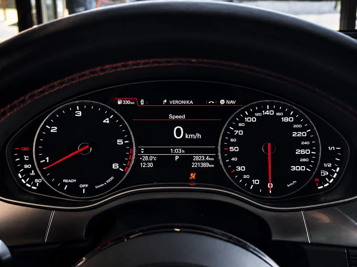 Audi A6 Competition* Quattro* Bose* S-Line* ABT* ЛИЗИНГ, снимка 11 - Автомобили и джипове - 55704054