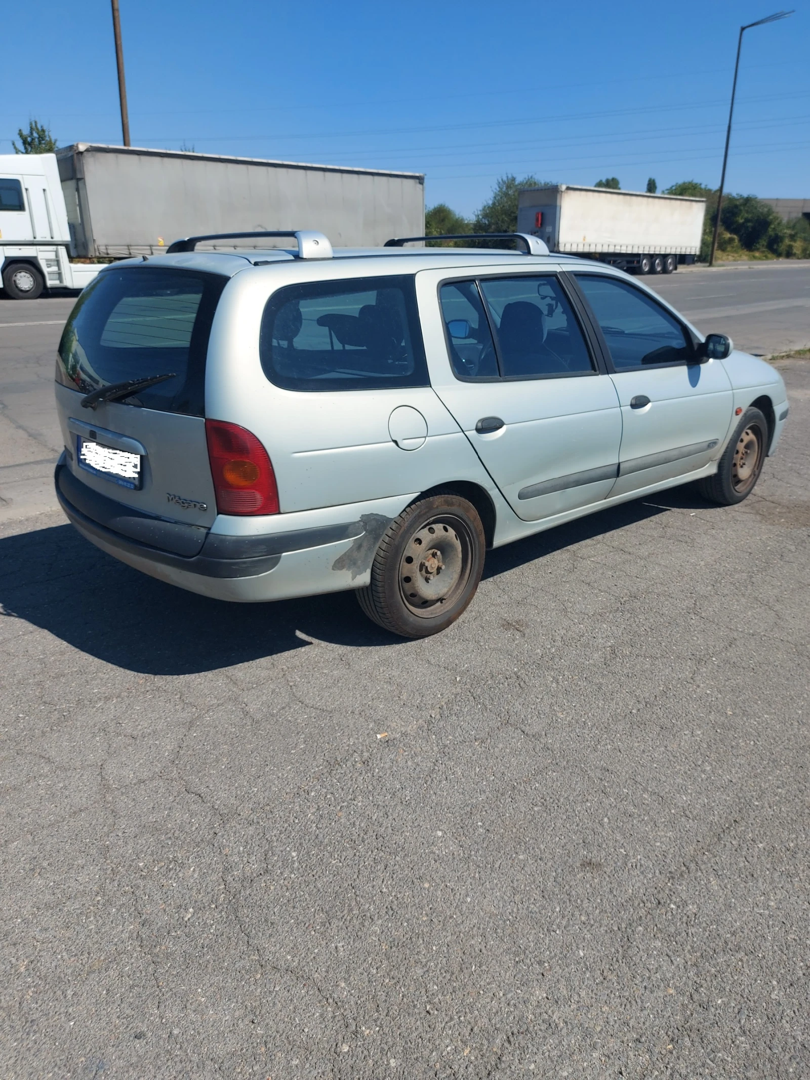 Renault Megane 2003, снимка 4 - Автомобили и джипове - 56022339