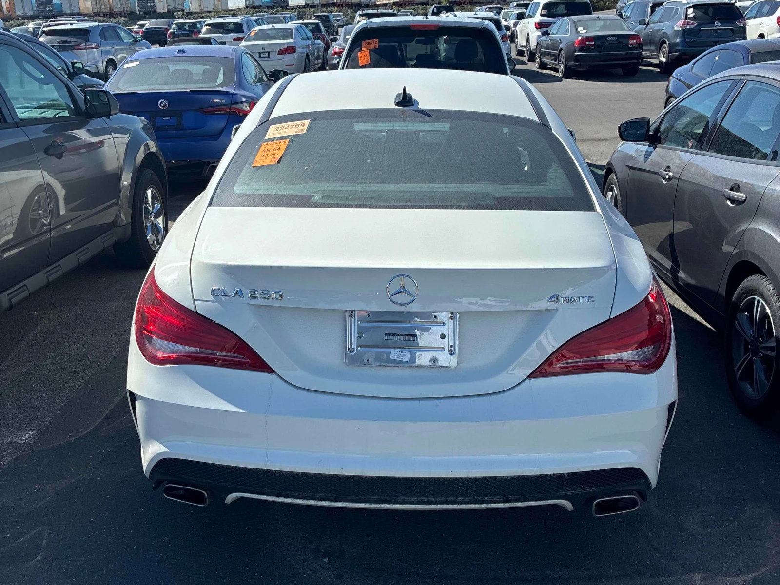 Mercedes-Benz CLA 250 * АВТОКРЕДИТ БЕЗ ПЪРВОНАЧАЛНА ВНОСКА* , снимка 4 - Автомобили и джипове - 56057512