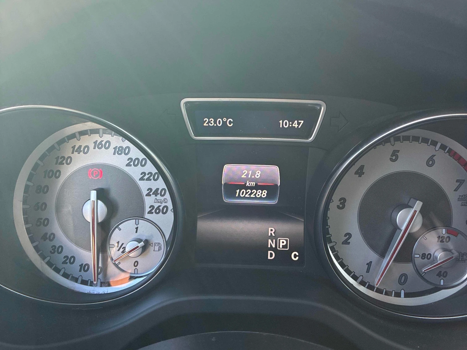 Mercedes-Benz CLA 250 * АВТОКРЕДИТ БЕЗ ПЪРВОНАЧАЛНА ВНОСКА* , снимка 8 - Автомобили и джипове - 56057512
