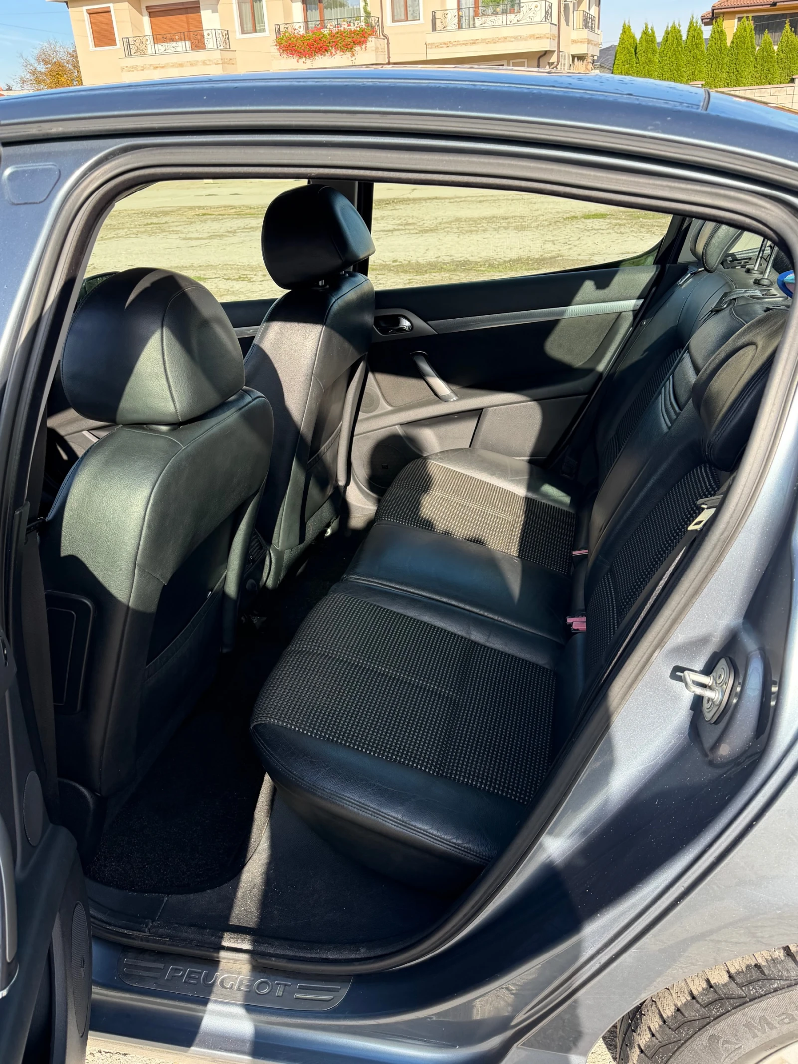 Peugeot 407 2.0 HDI, снимка 7 - Автомобили и джипове - 56742374