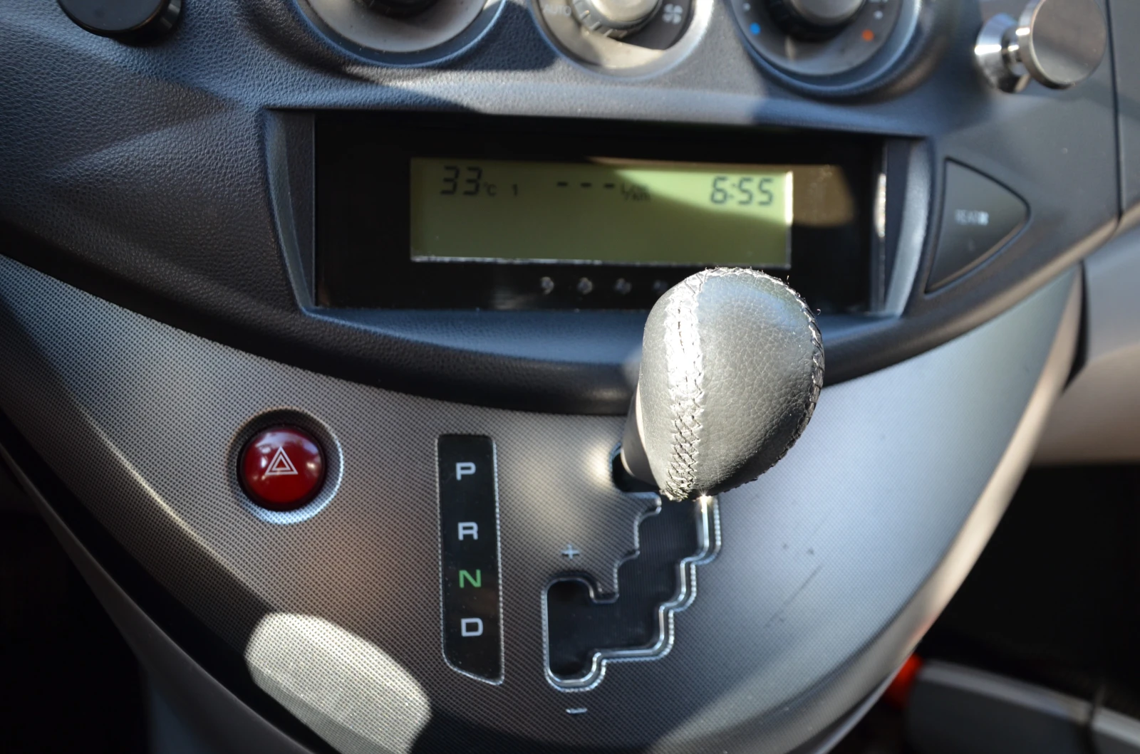 Mitsubishi Grandis, снимка 8 - Автомобили и джипове - 56748491