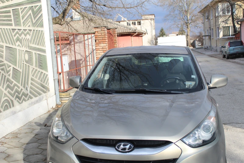 Hyundai IX35, снимка 6 - Автомобили и джипове - 48095505