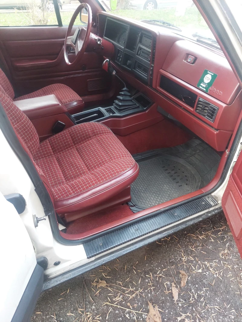 Jeep Cherokee 2100, снимка 7 - Автомобили и джипове - 48227027