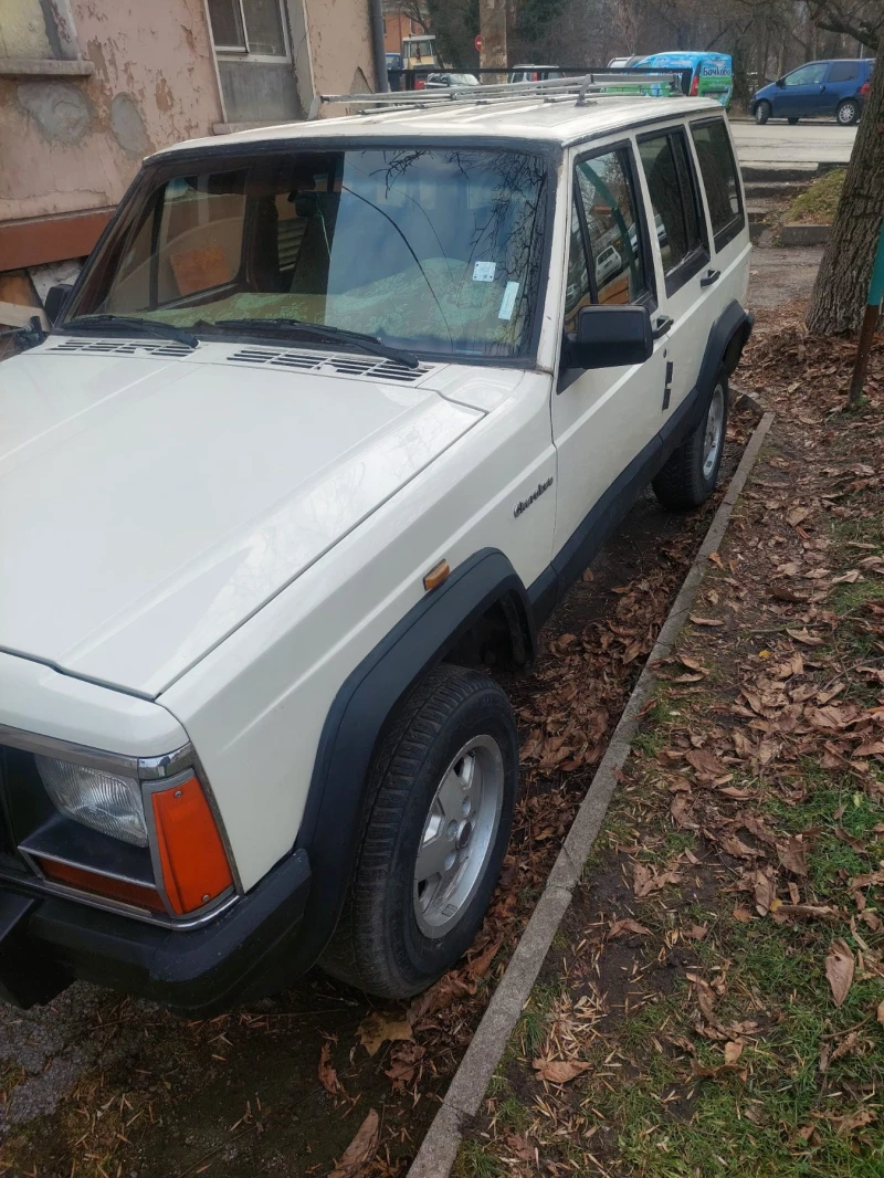 Jeep Cherokee 2100, снимка 4 - Автомобили и джипове - 48227027