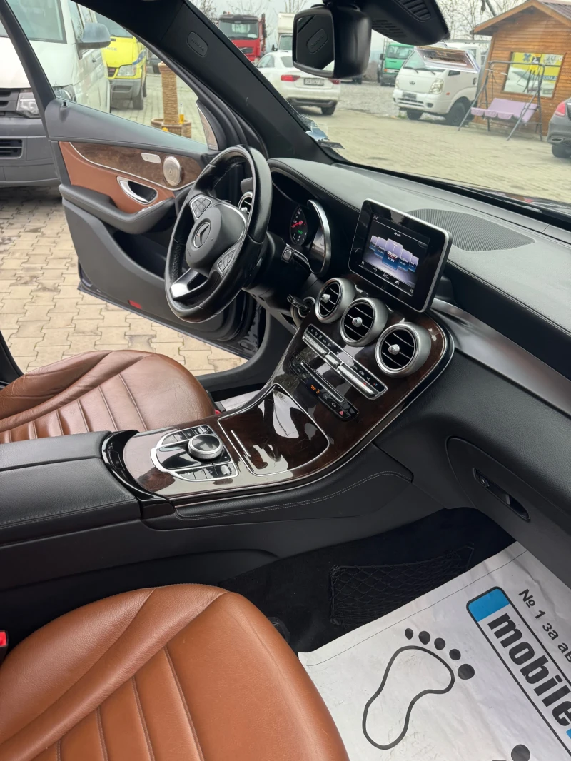 Mercedes-Benz GLC 350 AMG 4MATIC, снимка 10 - Автомобили и джипове - 52753031