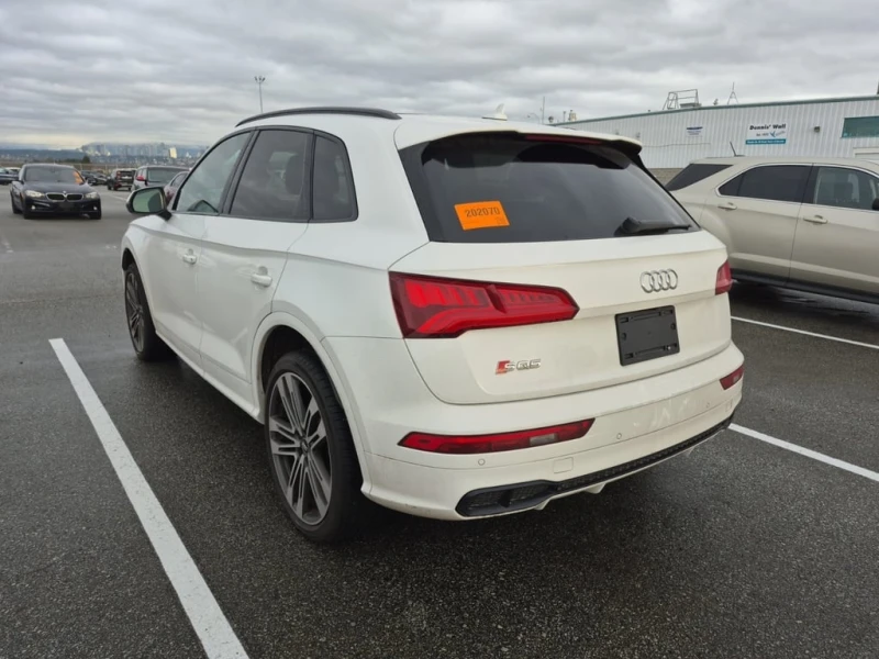 Audi SQ5 * PROGRESSIV * CARFAX * ЦЕНА ДО БГ, снимка 4 - Автомобили и джипове - 53054996
