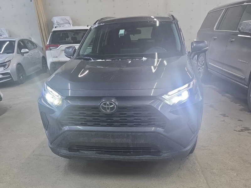 Toyota Rav4 * XLE * CARFAX * БЕЗ ПЪРВОНАЧАЛНА ВНОСКА, снимка 6 - Автомобили и джипове - 53186888