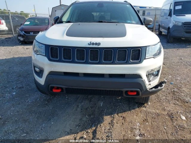 Jeep Compass TRAILHAWK 4X4, снимка 1 - Автомобили и джипове - 48084166