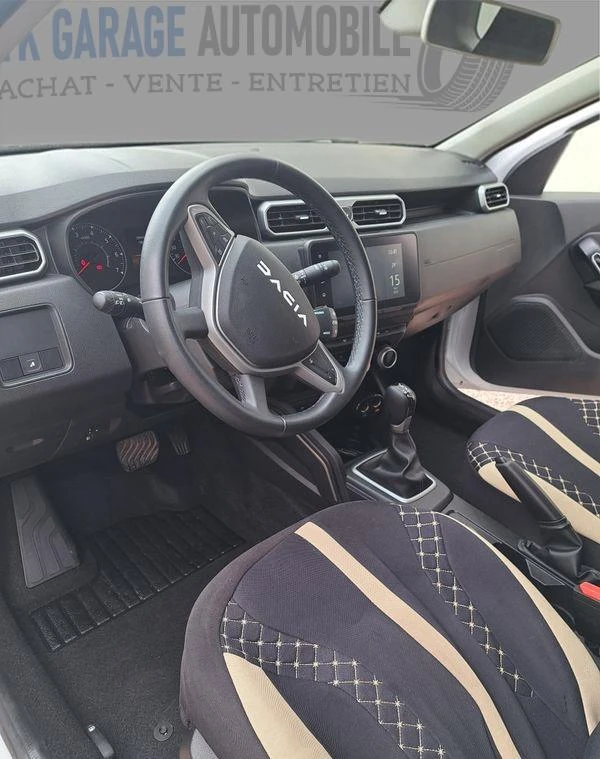 Dacia Duster  1.3 TCe 150ch FAP Journey 4x2 EDC - изображение 8