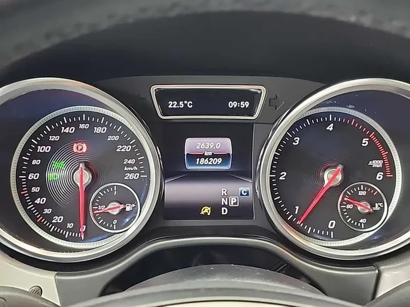 Mercedes-Benz GLE 350 D 4Matic - САМО 30% АВАНС, снимка 8 - Автомобили и джипове - 55483967