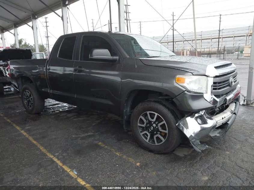 Toyota Tundra 5.7L V-8 DOHC, VVT, 381HP 4X4 Drive, снимка 1
