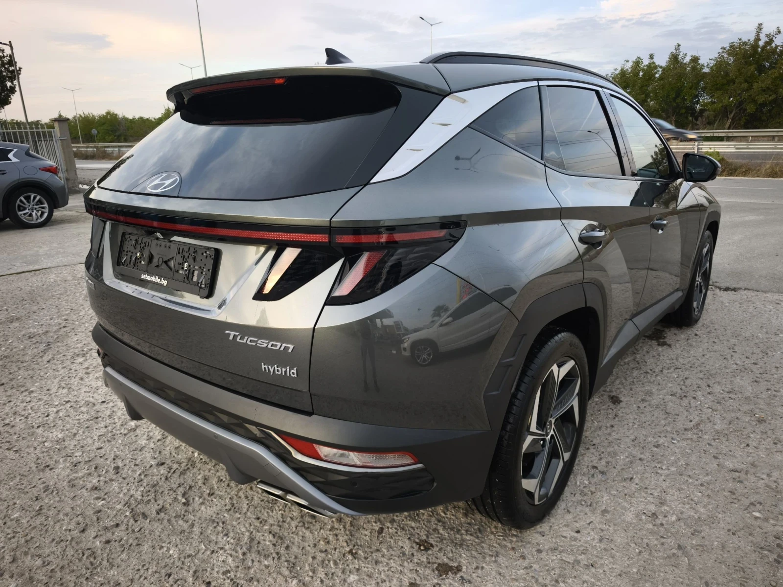 Hyundai Tucson 1.6HYBRID EXCELLENCE FULL SERVICE IN HYUNDAI NEW ! - изображение 4