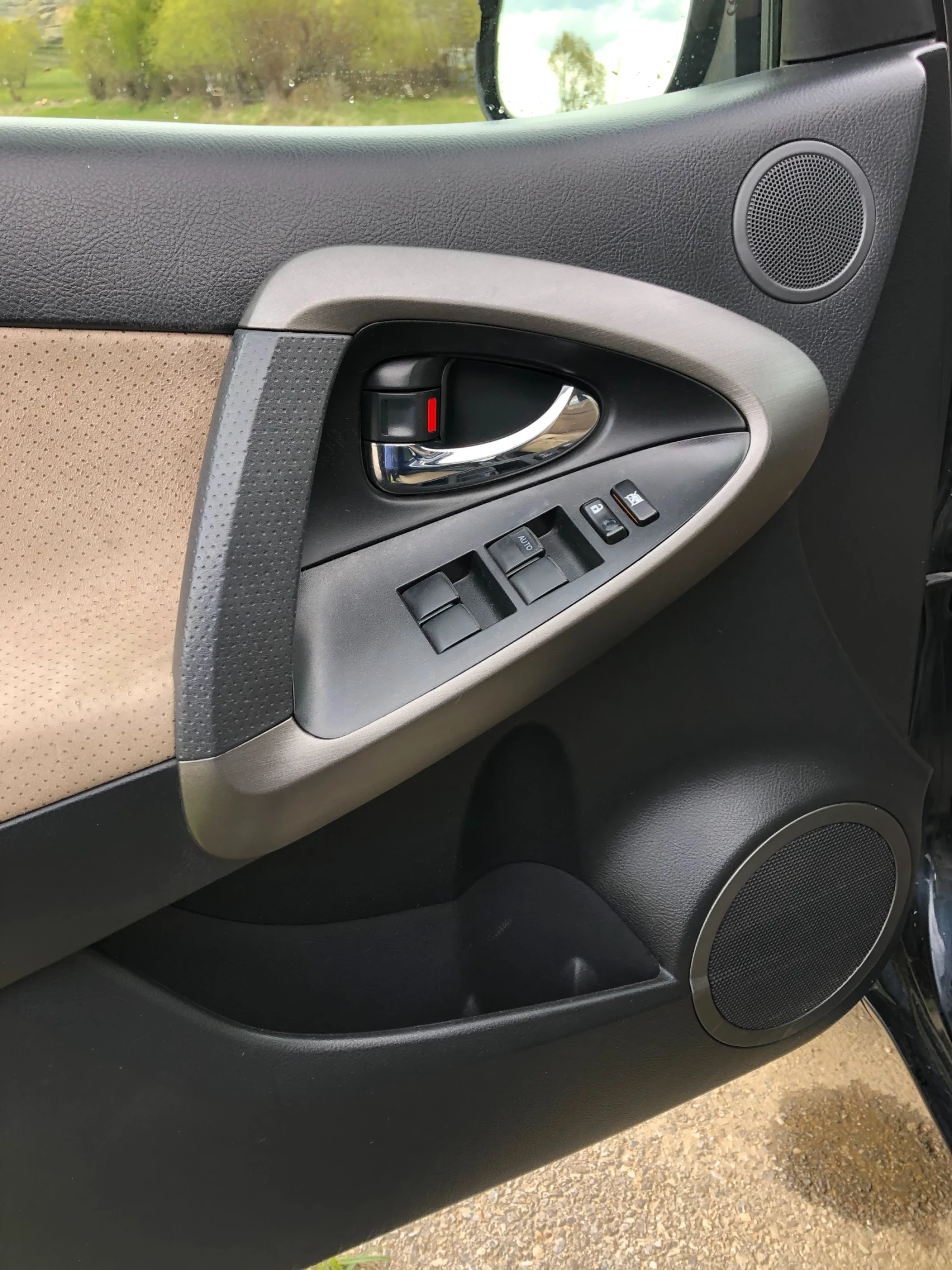 Toyota Rav4 | Mobile.bg � ����������� 13