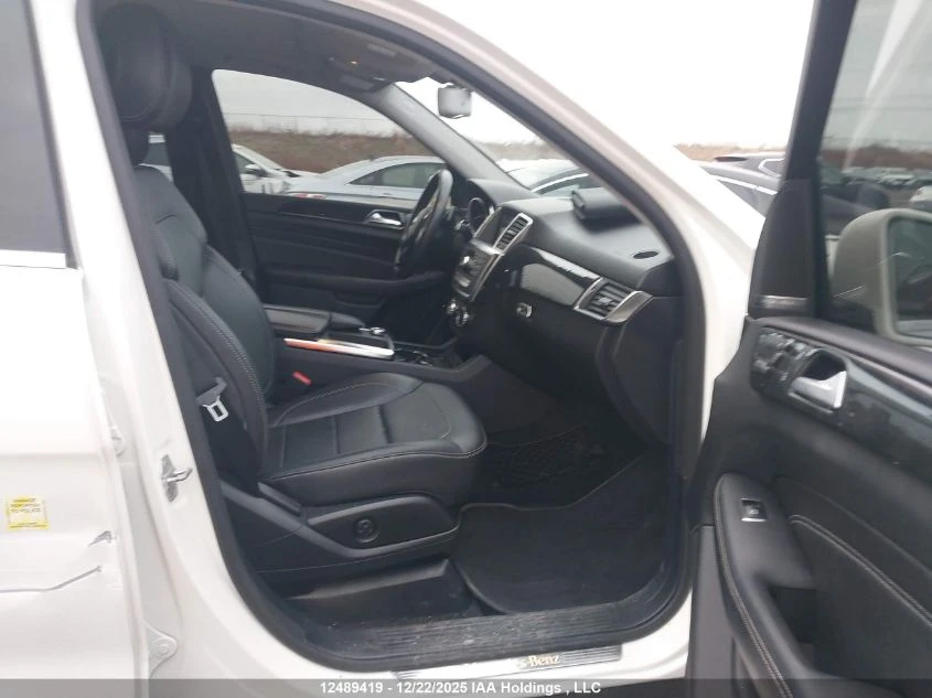 Mercedes-Benz ML 350 Bluetec* 2ключа* Harman Kardon* Пано* AMG - изображение 9