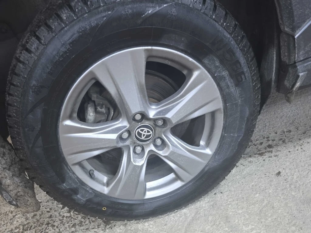 Toyota Rav4 * XLE * CARFAX * БЕЗ ПЪРВОНАЧАЛНА ВНОСКА - изображение 7