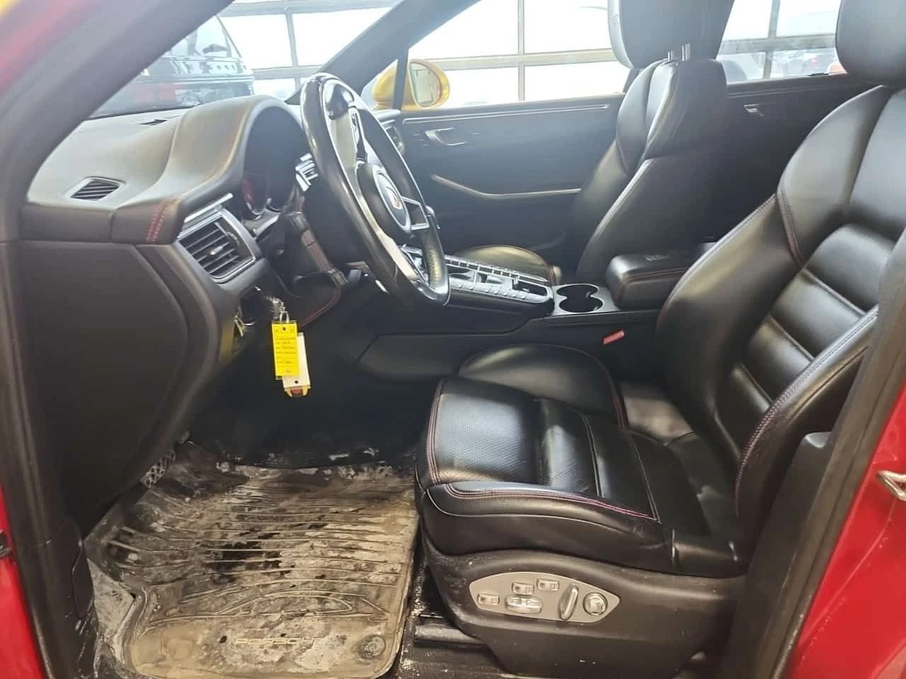 Porsche Macan * GTS * CARFAX * ЦЕНА ДО БГ - изображение 5