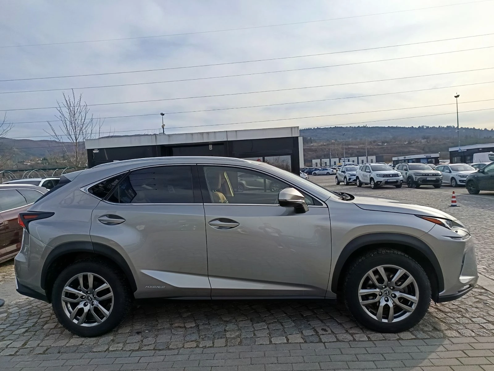 Lexus NX 300h 2.5, 197�.�. Executive Plus  4wd CVT | Mobile.bg � ����������� 8