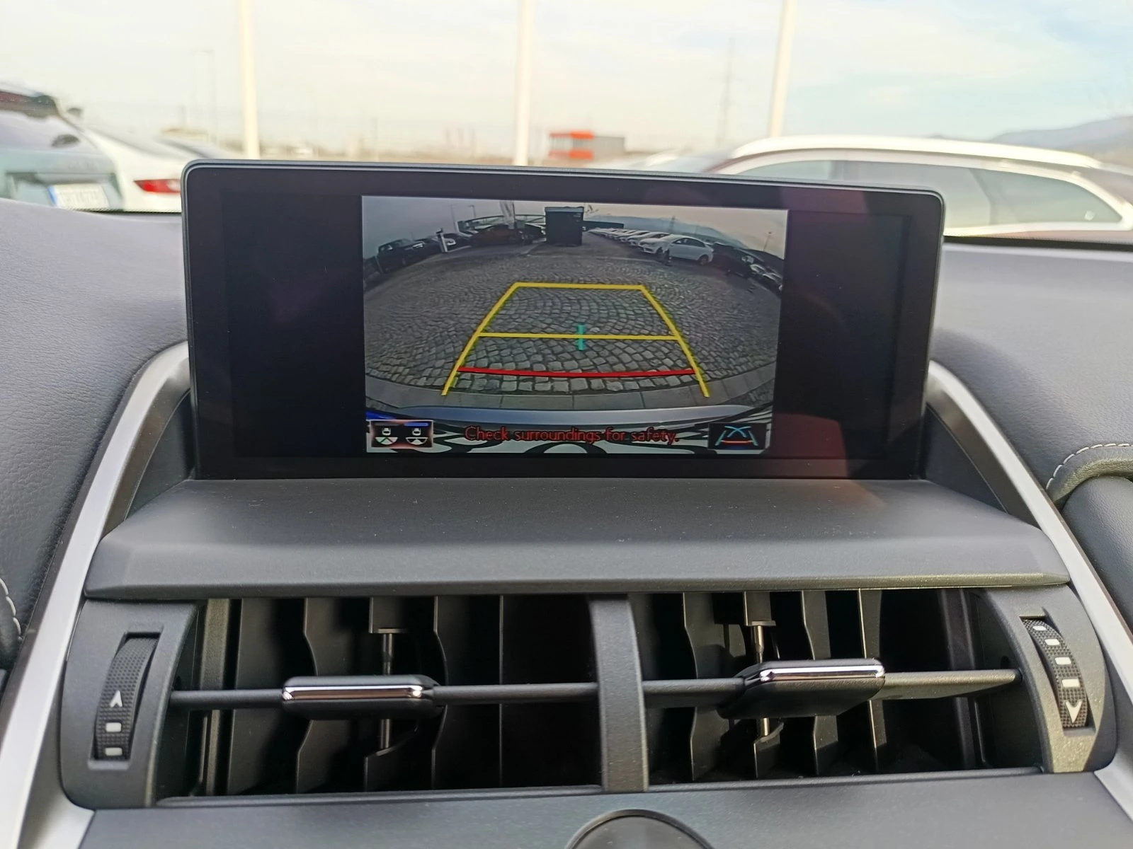 Lexus NX 300h 2.5, 197�.�. Executive Plus  4wd CVT | Mobile.bg � ����������� 11