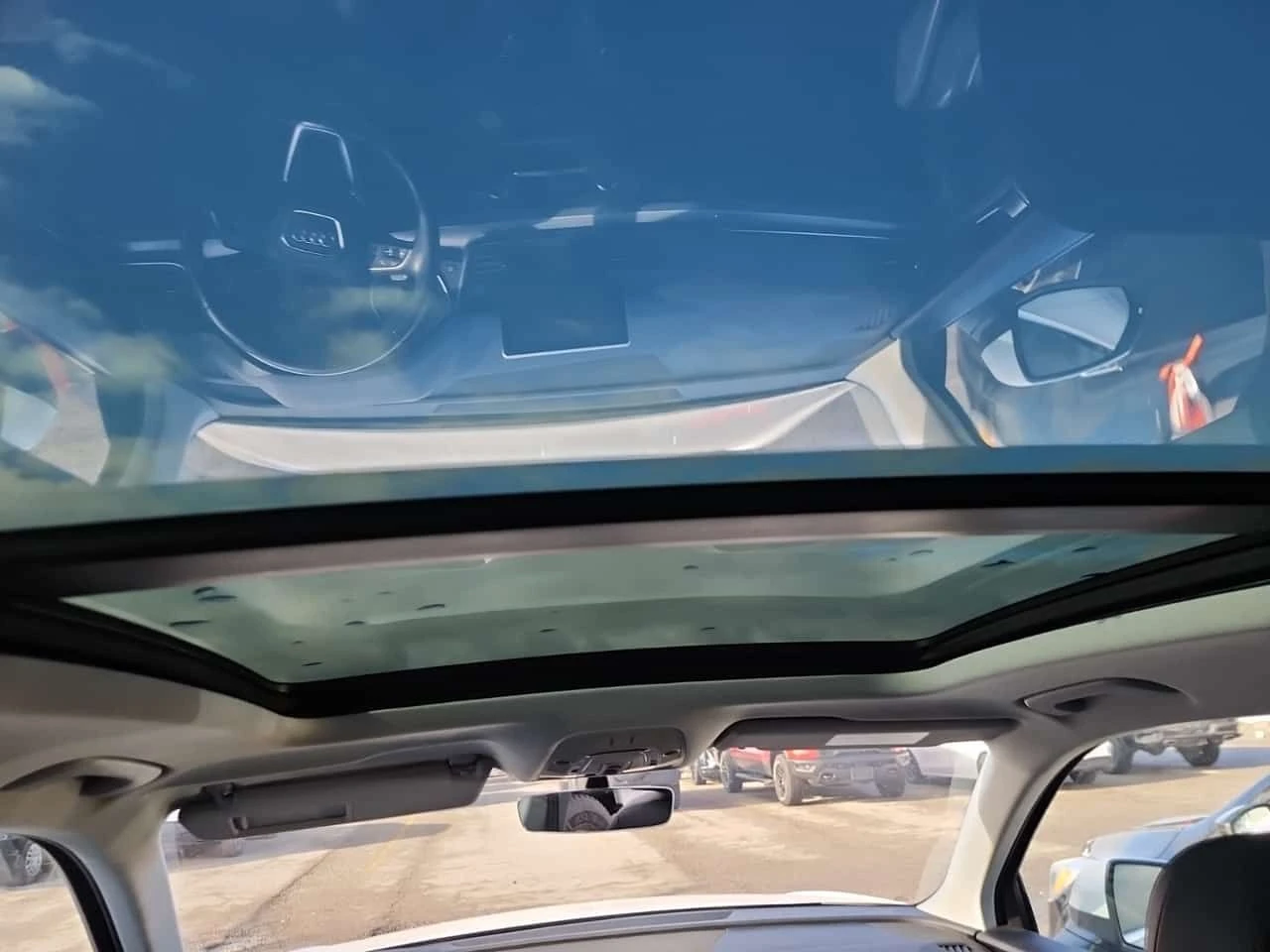 Audi Q5 2.0 TFSI Premium Plus | ПОДГРЕВИ | KEYLESS | , снимка 13 - Автомобили и джипове - 53819193