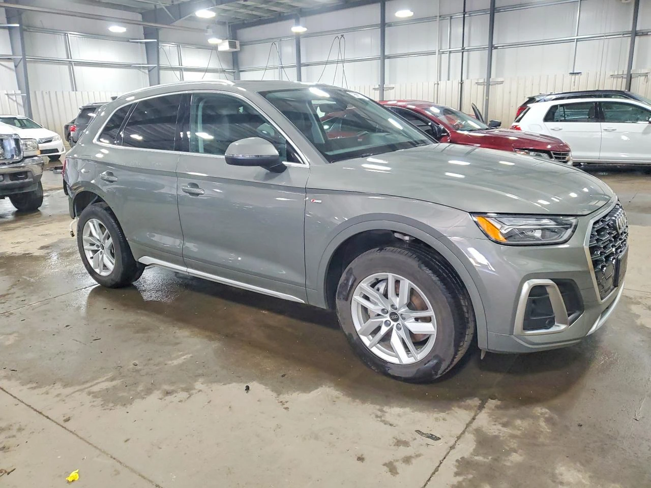 Audi Q5 2.0l Premium 45, снимка 4 - Автомобили и джипове - 54072471