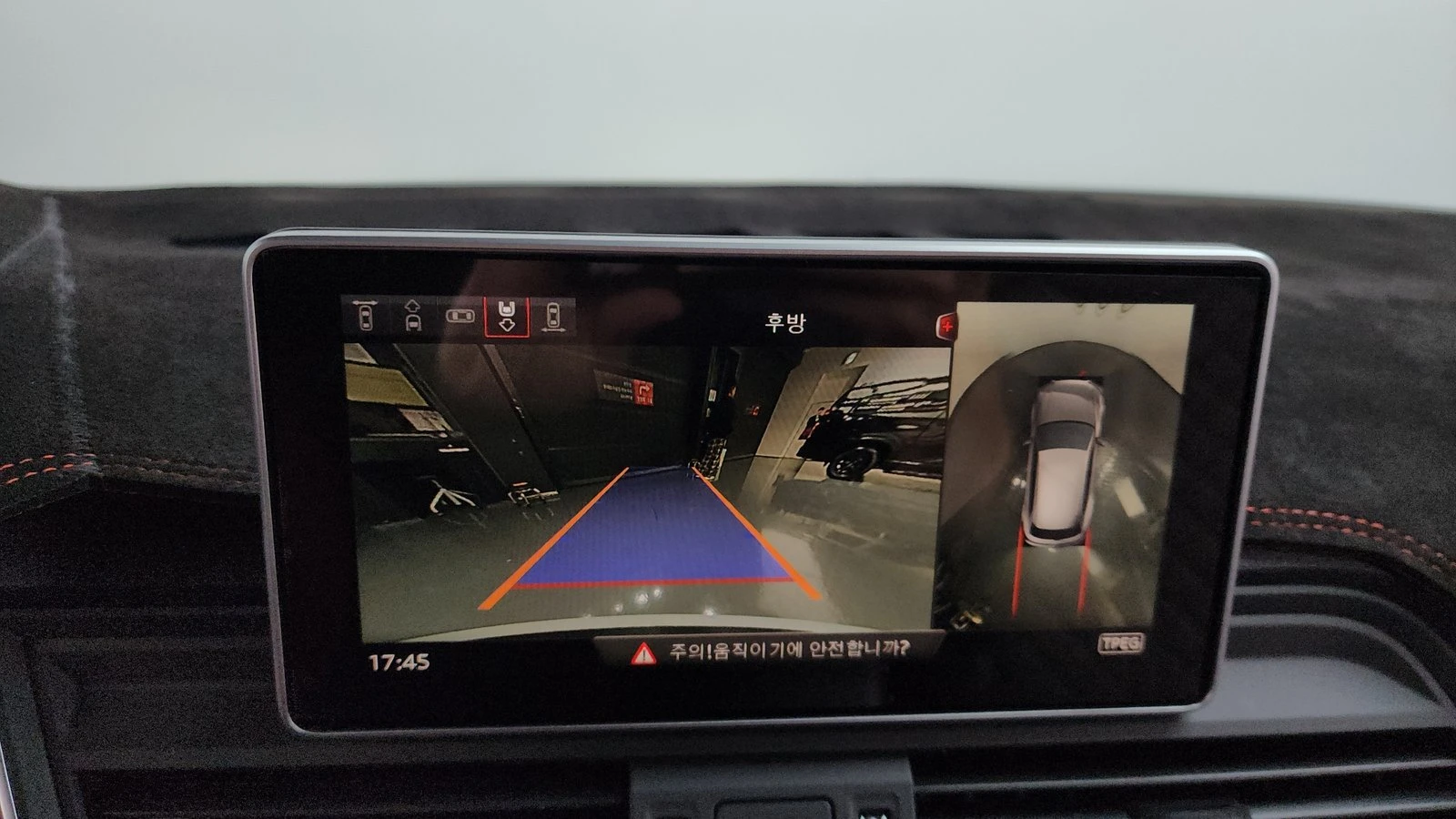 Audi SQ5 ЛЮК* HUD* 360* KEYLESS* ЕЛ. БАГАЖНИК* КРАЙНА ЦЕНА, снимка 15 - Автомобили и джипове - 55302341