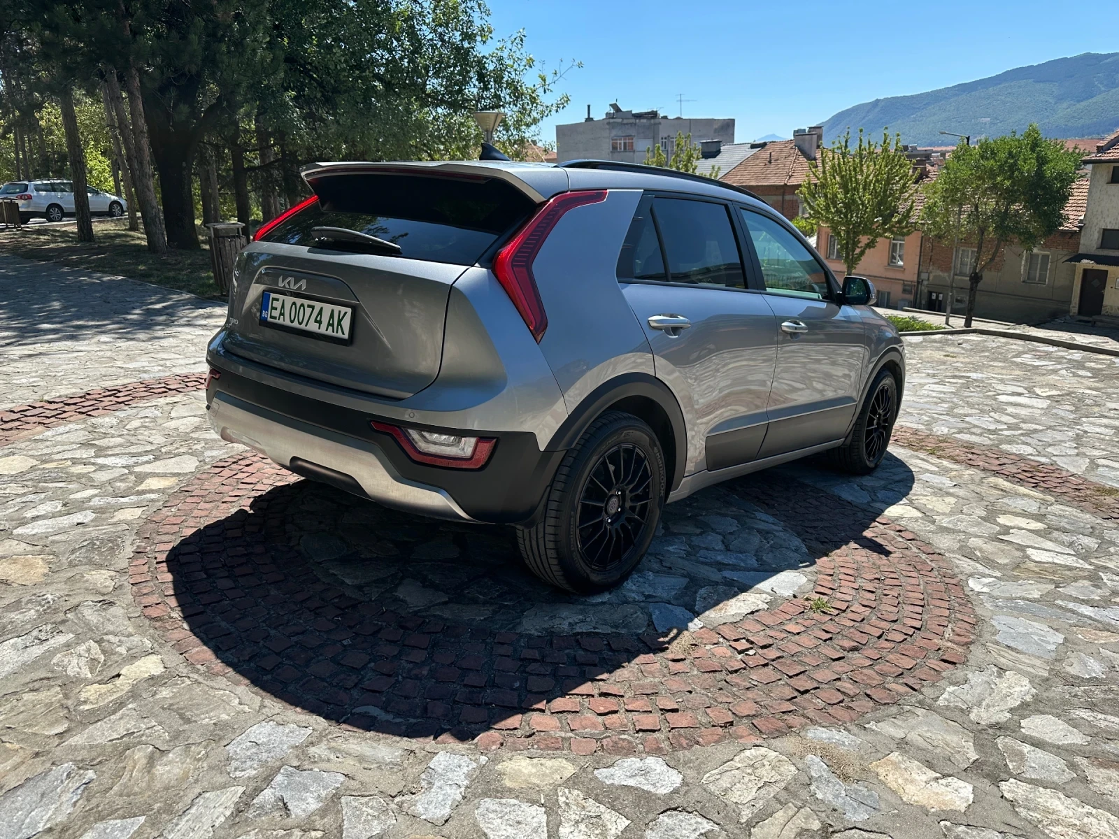 Kia Niro Wind+ Европейска Навигация, снимка 3 - Автомобили и джипове - 55679968